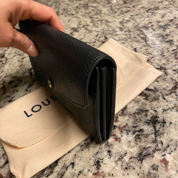 Authentic Louis Vuitton Empreinte Sarah Wallet - Picture 2 of 15